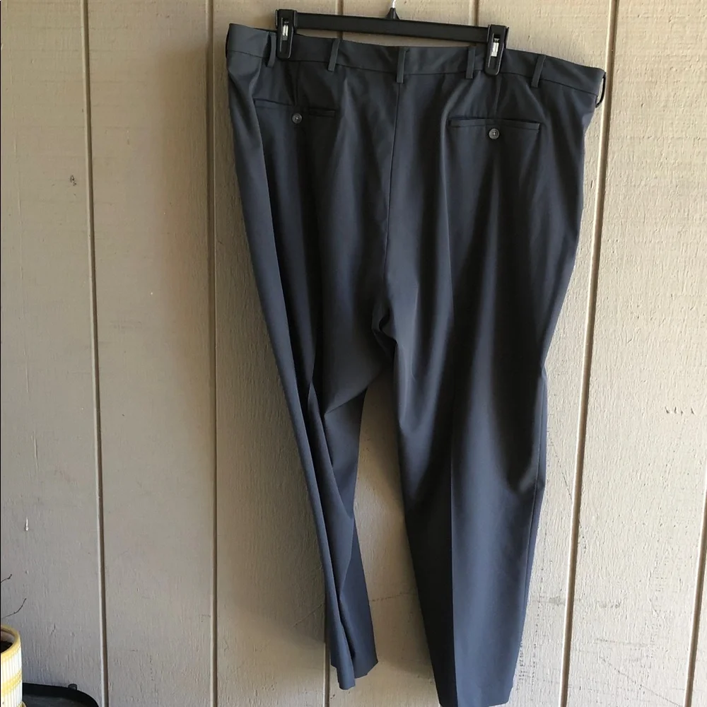 Van Heusen Men's Dress Pants - Charcoal Gray